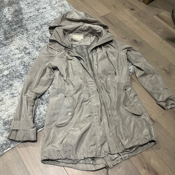 Michael Kors Rain jacket - Picture 1 of 6